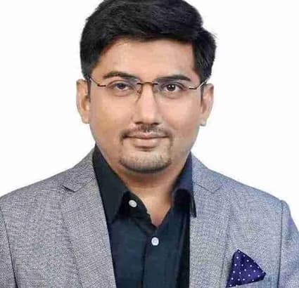 Dr. Ashok Valiya, Neuro & Spine Surgeon