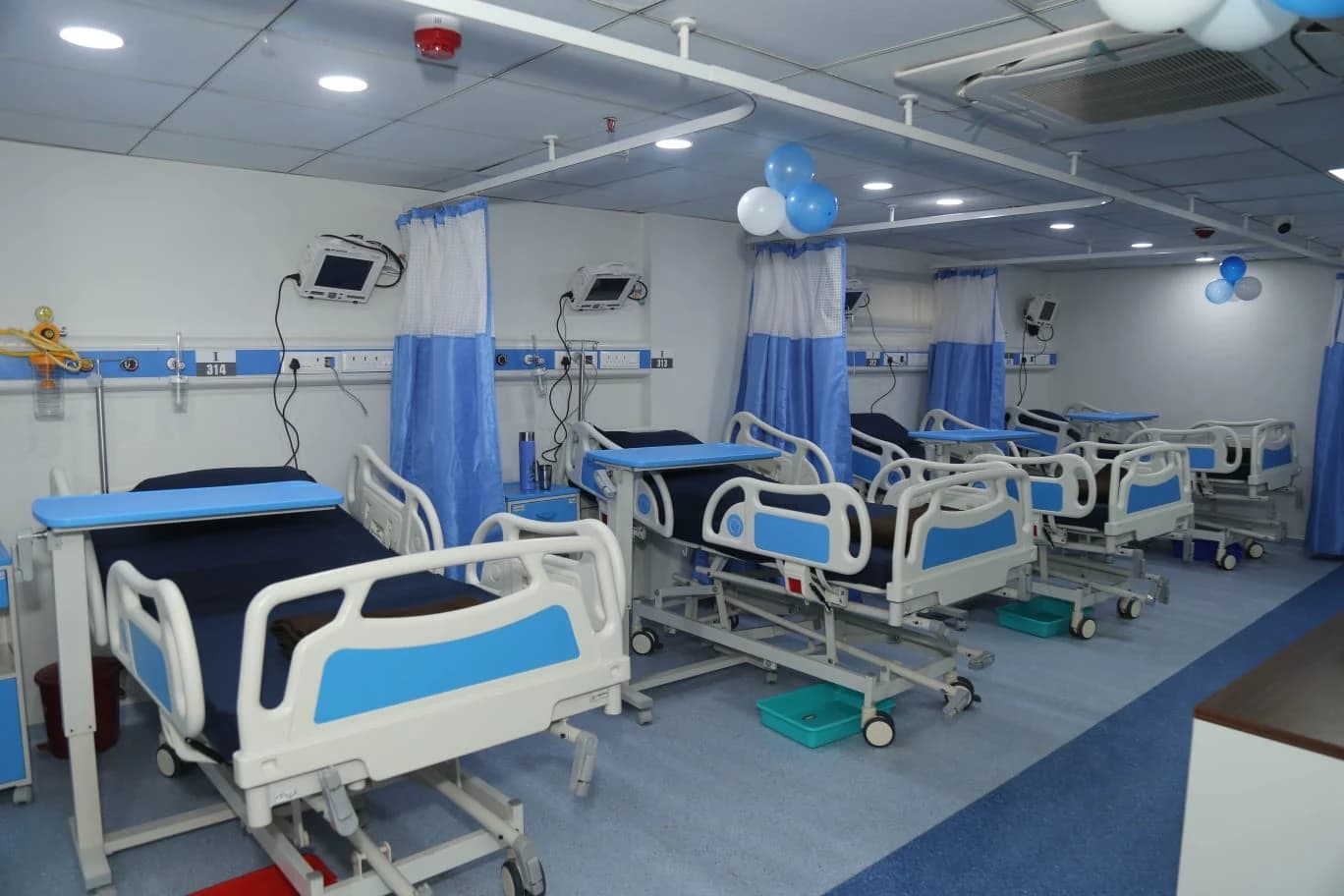Intensive Care Unit (ICU)